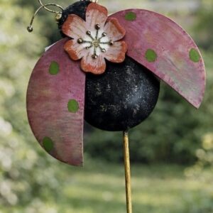 Metalowa dekoracja ogrodowa biedronka 110 cm – ozdoba do ogrodu na patyku